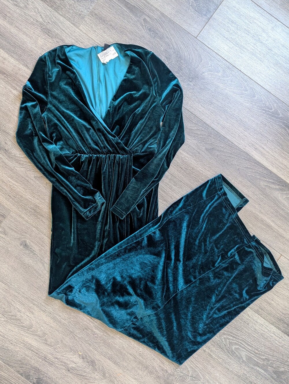 SHEIN Green Velvet Gown